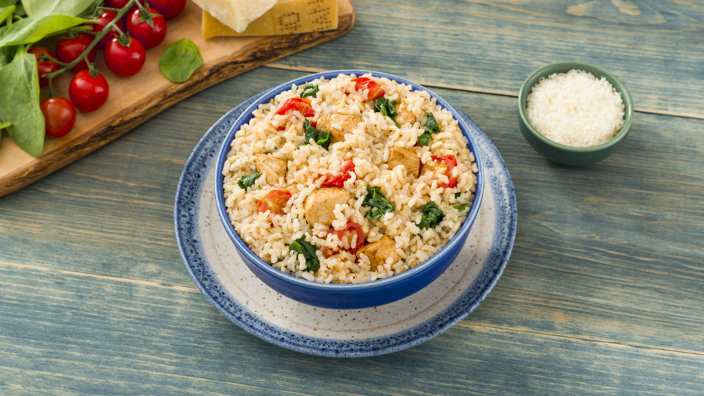 chicken-and-spinach-rice-florentine-with-tomatoes-and-parmesan-cheese-and-brown-rice