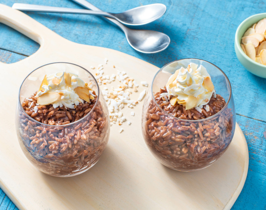 chocolate-rice-pudding-with-almond-and-coconut