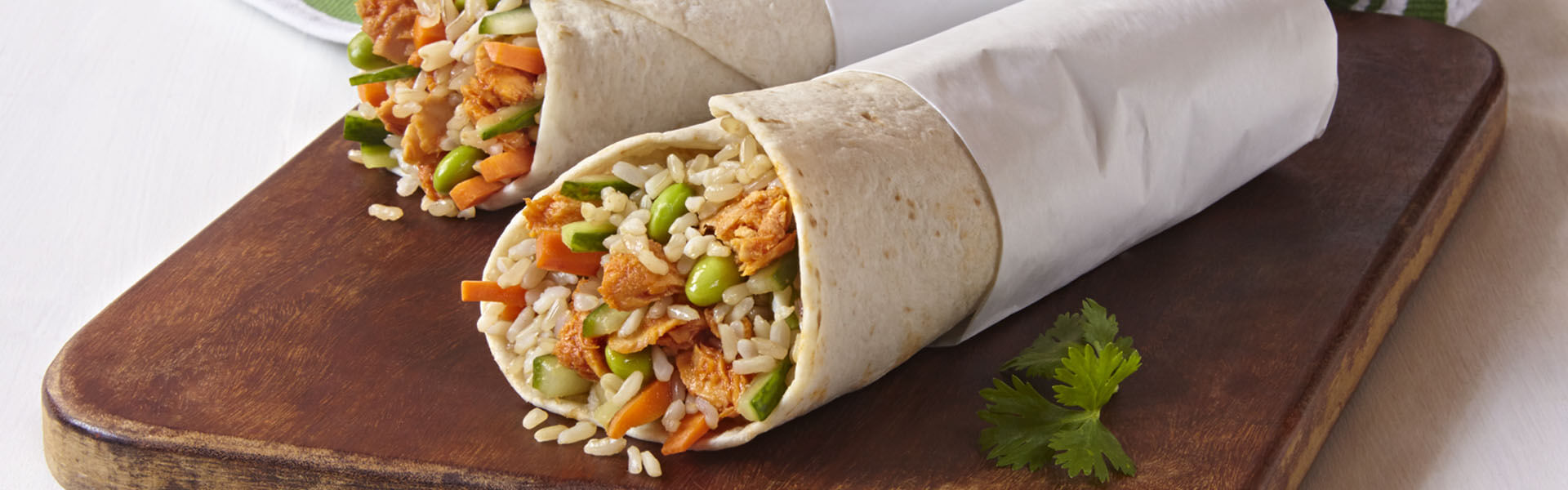 Sriracha Salmon, Edamame and Brown Rice Fusion Wrap Minute® Rice