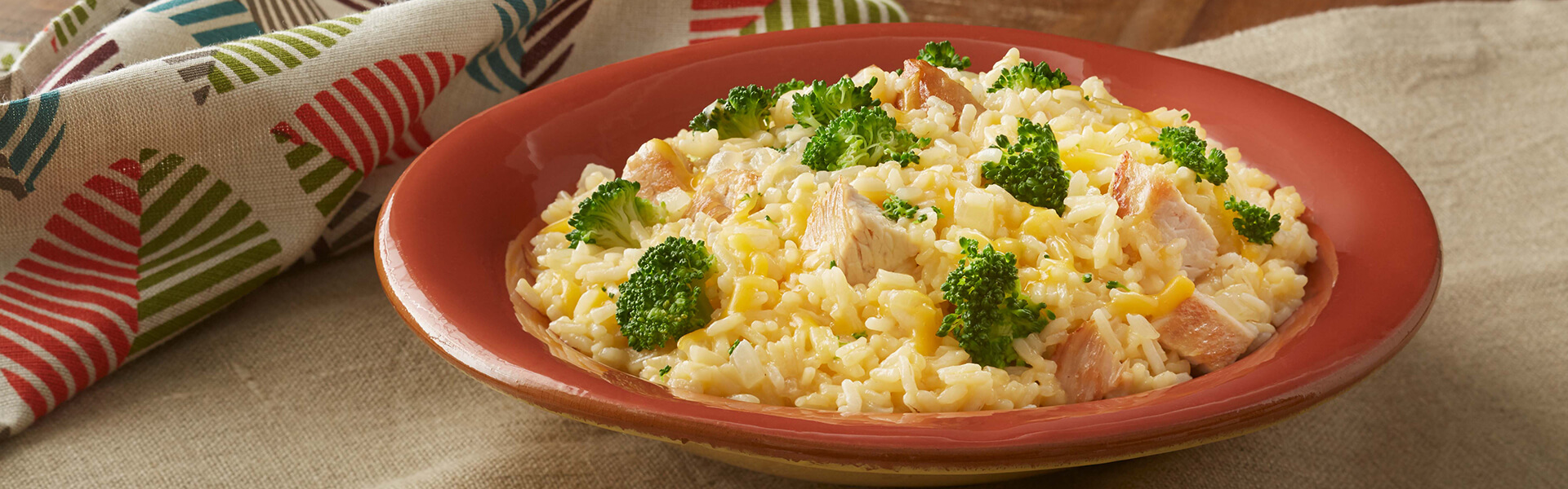 Easy Cheesy White Rice, Broccoli and Turkey Dish | Minute® Rice