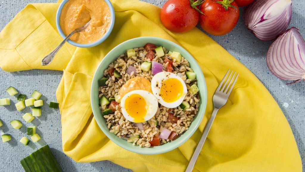 Brown-and-Wild-Rice-Bowl-with-Hummus-Fresh-Vegetables-and-Poached-Egg