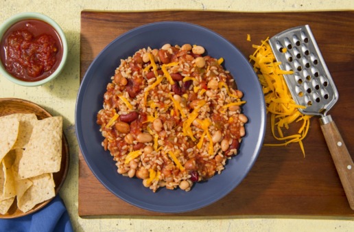 Vegetarian-bean-chili-with-brown-rice-and-cheddar-cheese