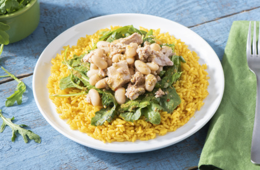 Italian-inspired-rice-bowl-with-tuna-white-beans-tuna-arugula-pesto-and-yellow-rice