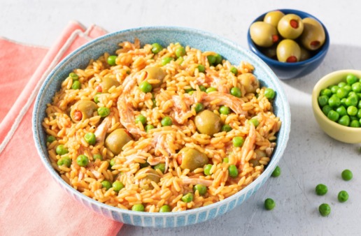 chicken-and-rice-dish-with-peas-olives-and-tomato-sauce