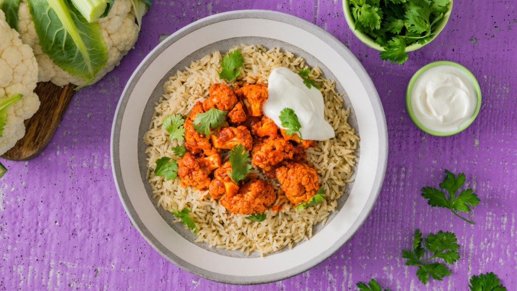 rice-bowl-with-cauliflower-and-tandoori-sauce-with-greek-yogurt-and-jasmine-rice