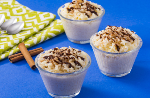 churros-rice-pudding-with-cinnamon-and-white-rice