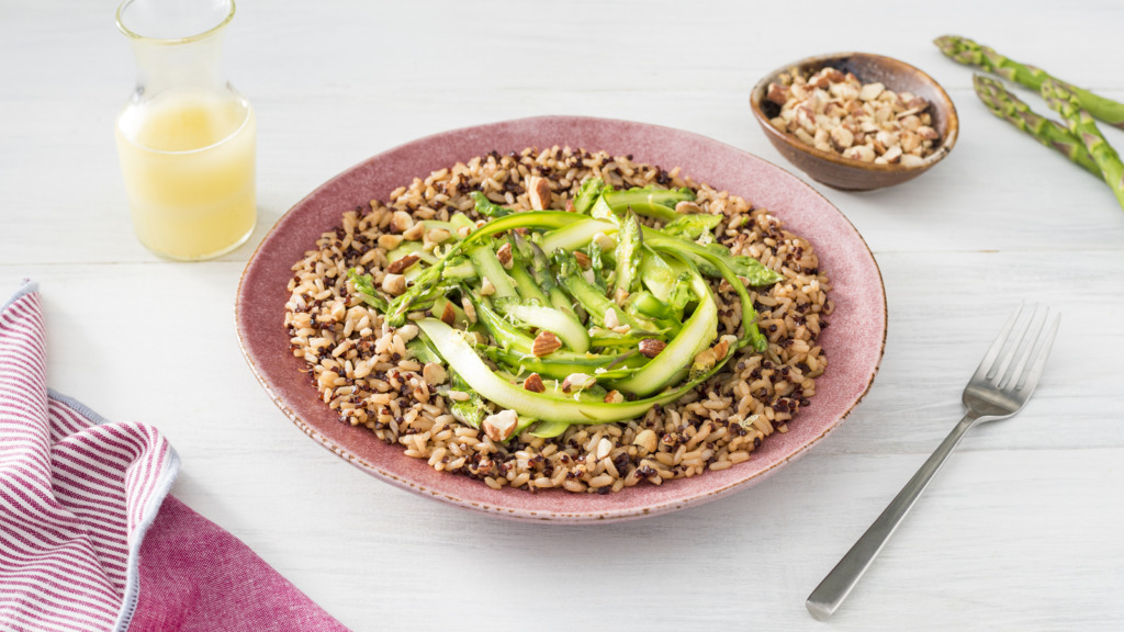 rice-and-quinoa-salad-with-asparagus-almonds-and-lemon