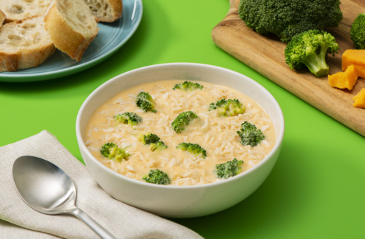 cheddar-broccoli-soup-with-white-rice