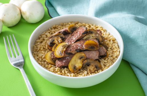 brown-rice-with-sauteed-mushrooms-and-grilled-beef