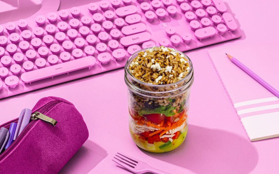 Easy Desk Lunch Ideas: 9 Quick Work Lunches for Busy Days